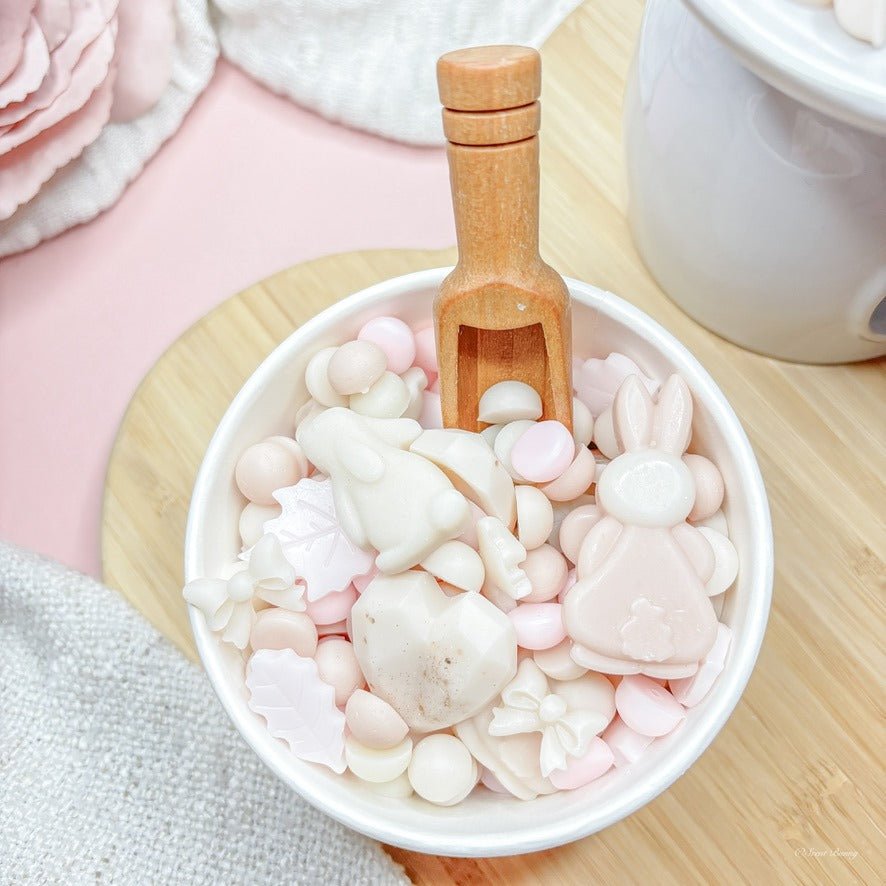 Driftwood Bunny - Scent BunnyScoopie Tubs