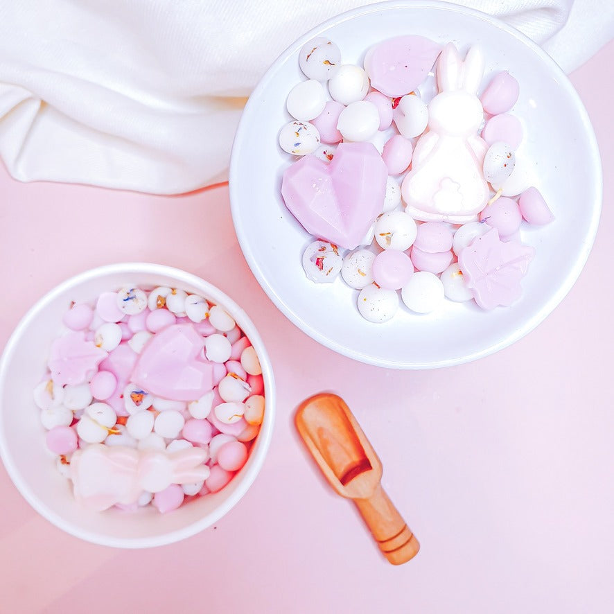 Tuberose Bunny home fragrance – Fresh laundry floral wax melts – Long-lasting handmade airy scent