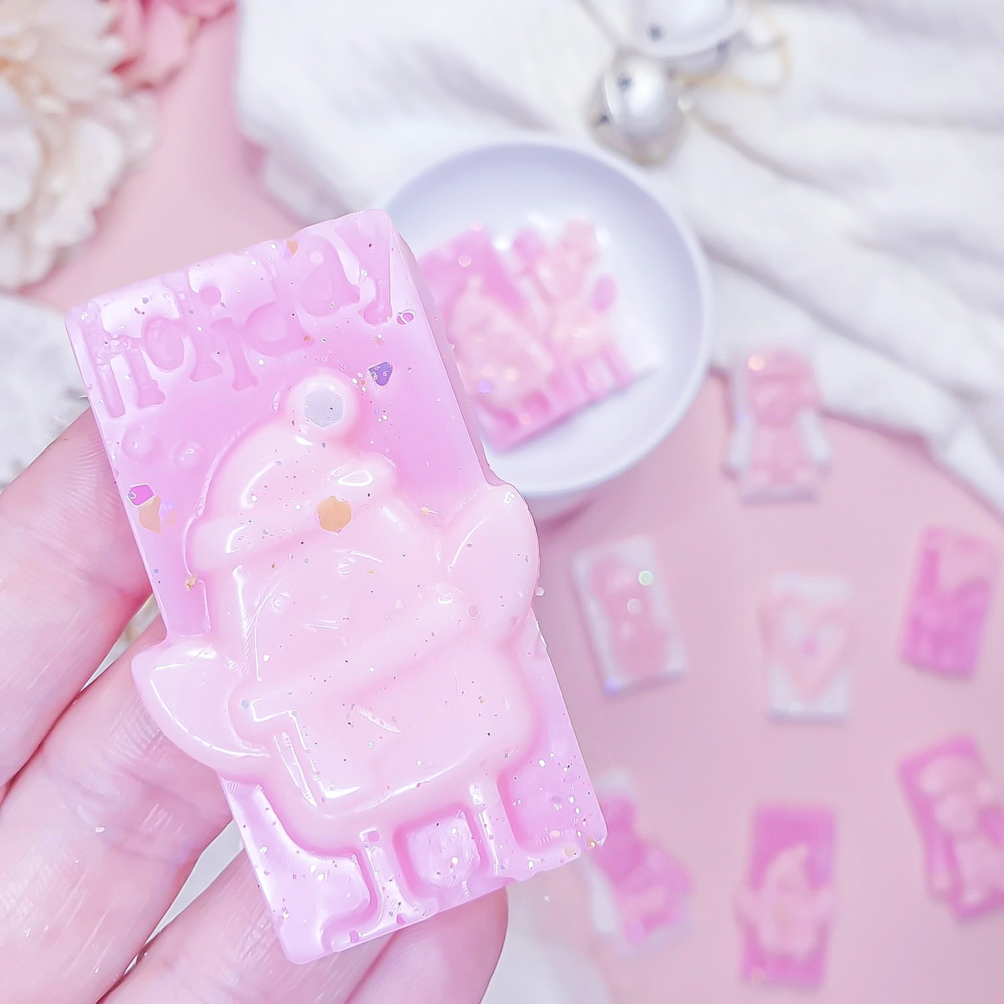 Quartz Bunny - Christmas shapes image