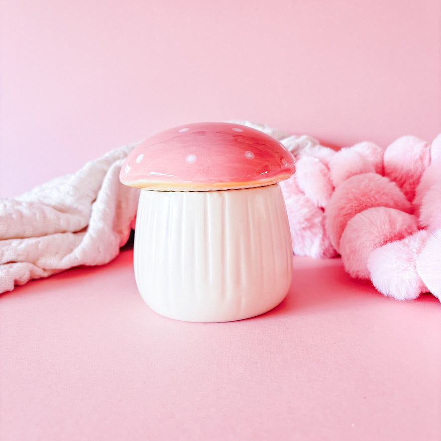 Pink mushroom ceramic oil burner

Whimsical mushroom fragrance oil diffuser

Cozy woodland scent warmer

Giftable pink mushroom oil burner