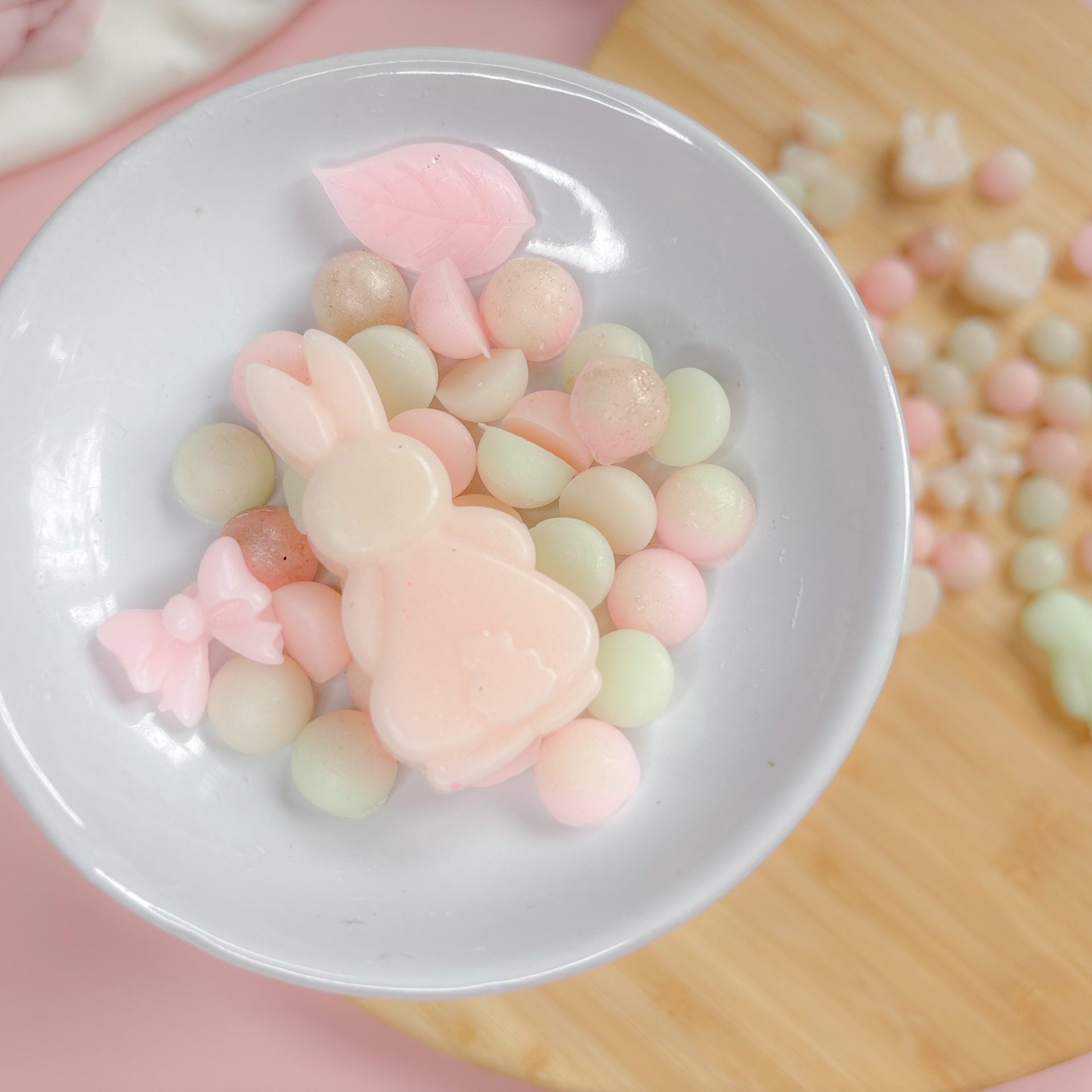 Brians Bunny - Scent BunnyScoopie Tubs