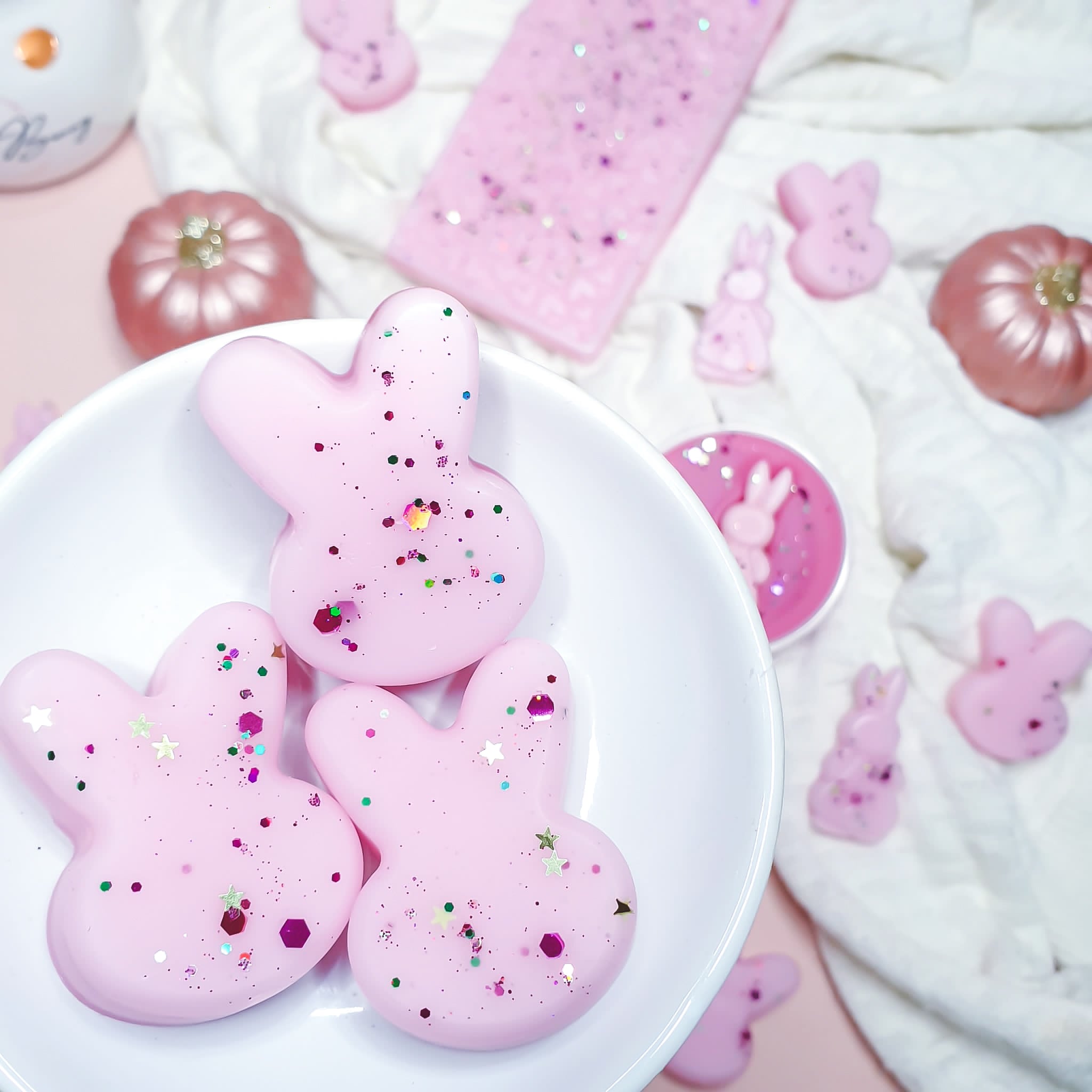 Bright and inviting home fragrance wax melts – Blossom Bunny