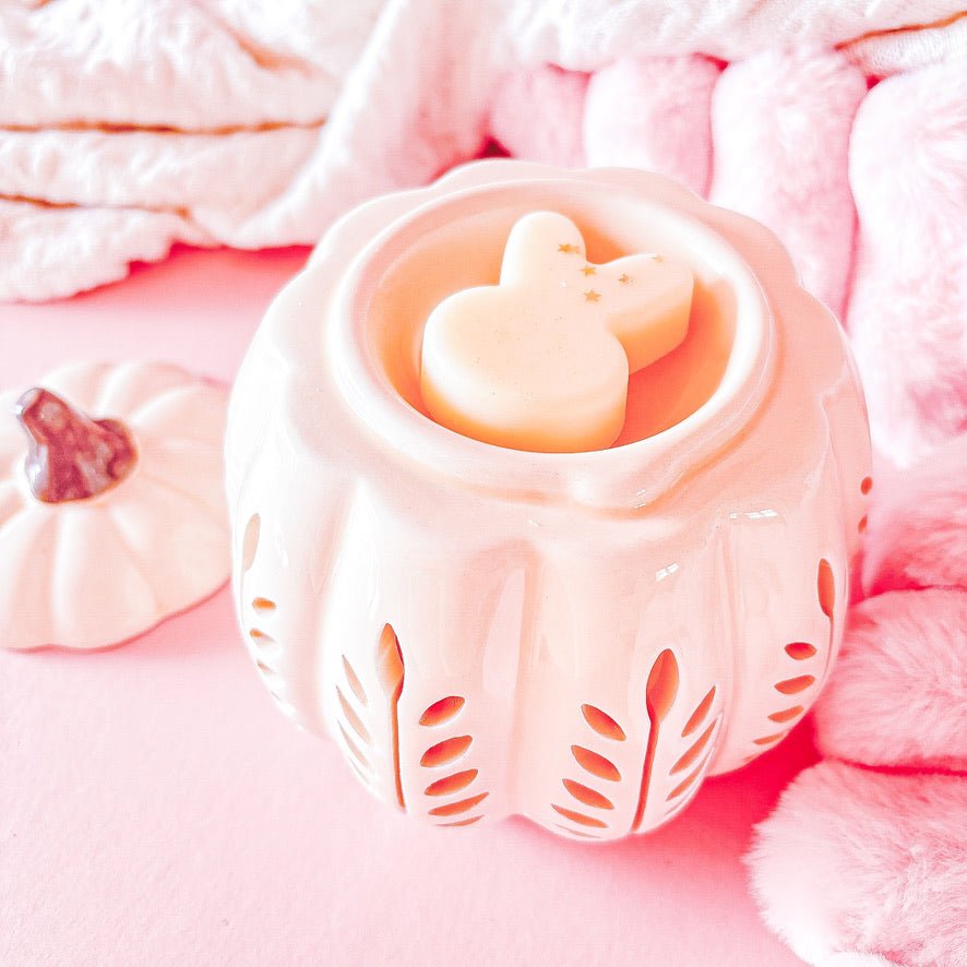 Cream Leaf Pumpkin Warmer - Scent Bunny