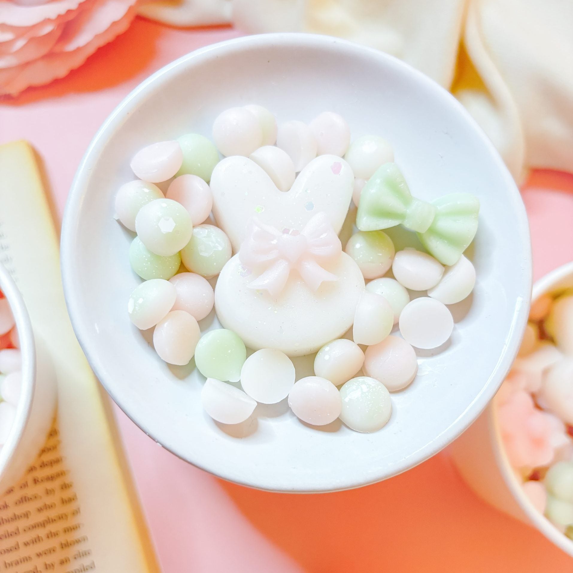 Timeless Bunny - Scent BunnyScoopie Tubs