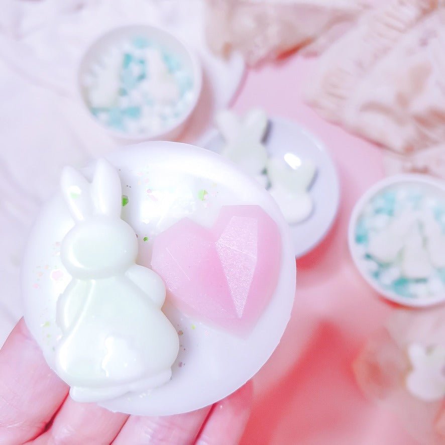Cheeky Bunny - Scent BunnyScoopie Tubs