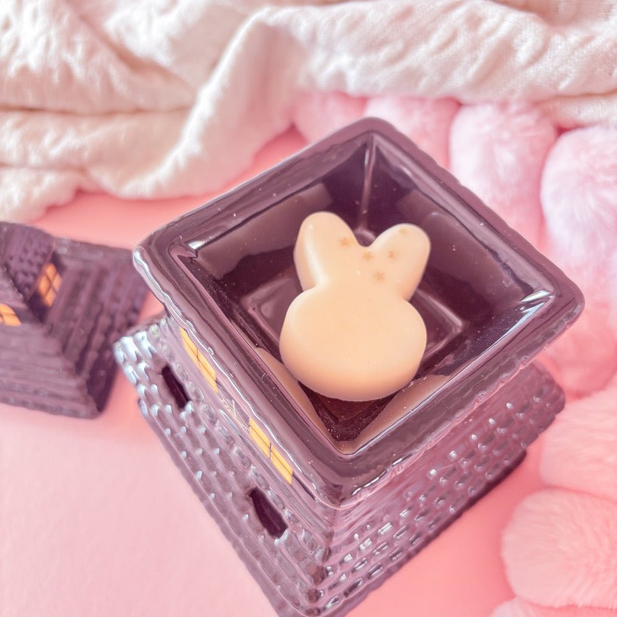 Haunted House wax warmer - Scent Bunny