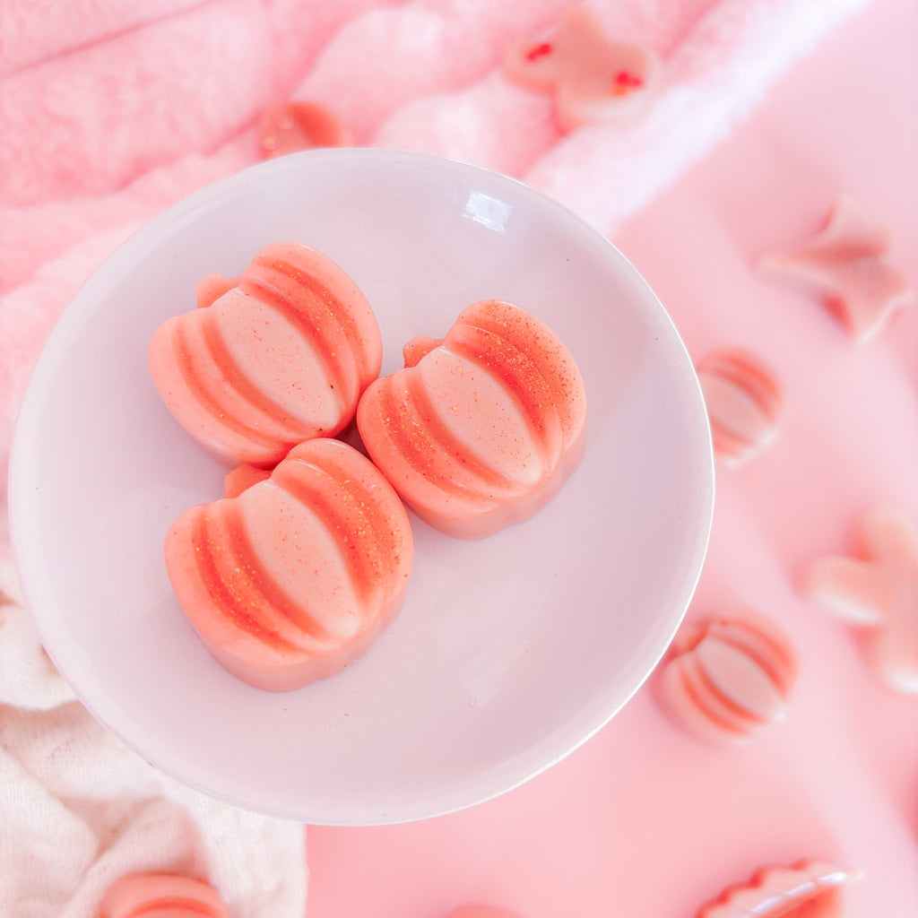 Winterberry Bunny - Scent BunnyScoopie tubs