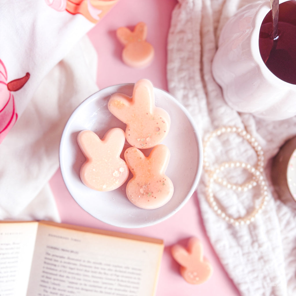Bunny Mademoiselle wax melts Belfast

Coco Mademoiselle inspired wax melts

Elegant floral wax melts

Rose and jasmine home fragrance

Amber and patchouli wax melts

Feminine bunny-shaped wax melts

Handmade wax melts Northern Ireland