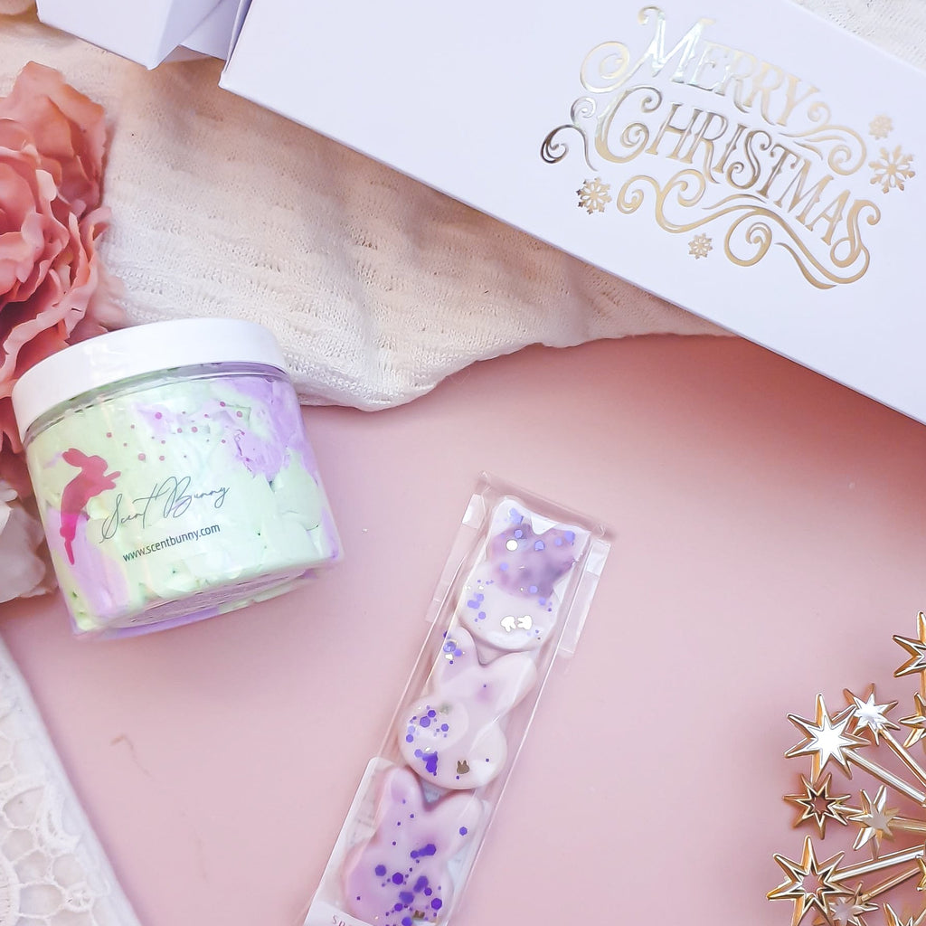 space bunny christmas cracker gift set whipped soap and wax melts

space bunny whipped soap and wax melts celestial fragrance bundle

festive cracker style space bunny gift set for body and home
