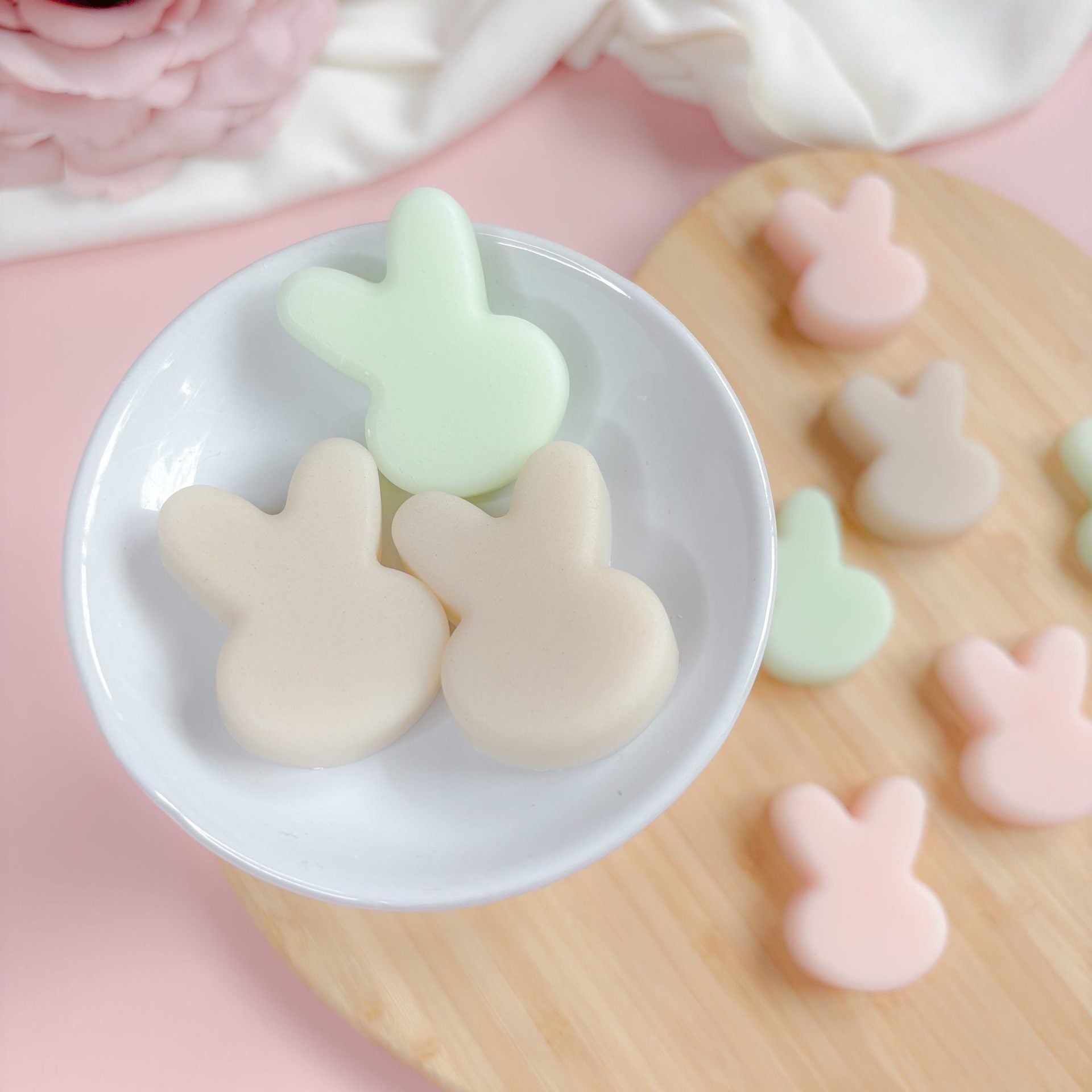 Brians Bunny - Scent BunnyScoopie Tubs