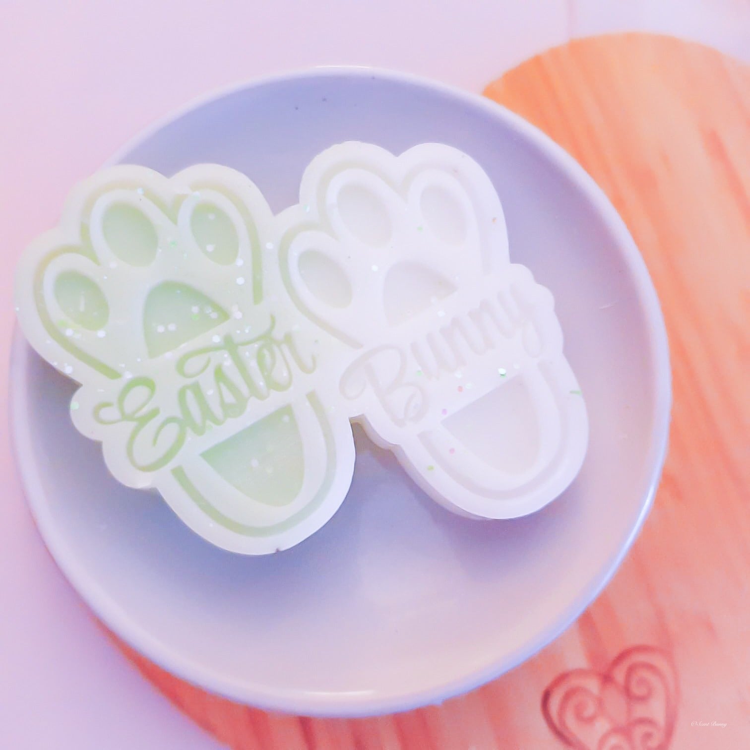 Gentle Bunny - Scent BunnyBunny feet