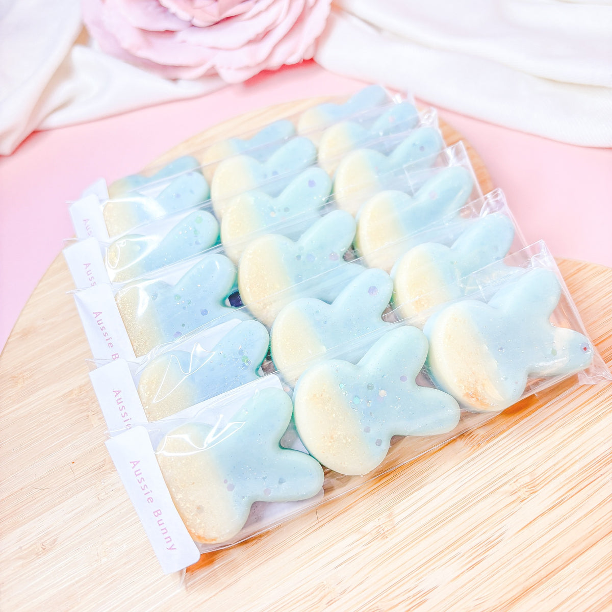 Long-lasting wax melts Belfast – Aussie Bunny, tropical fruit wax melts UK – Aussie Bunny, pineapple and melon wax melts by Scent Bunny, handmade exotic wax melts, summer home fragrance wax melts – Aussie Bunny., Aussie shampoo wax melts UK – Aussie Bunny