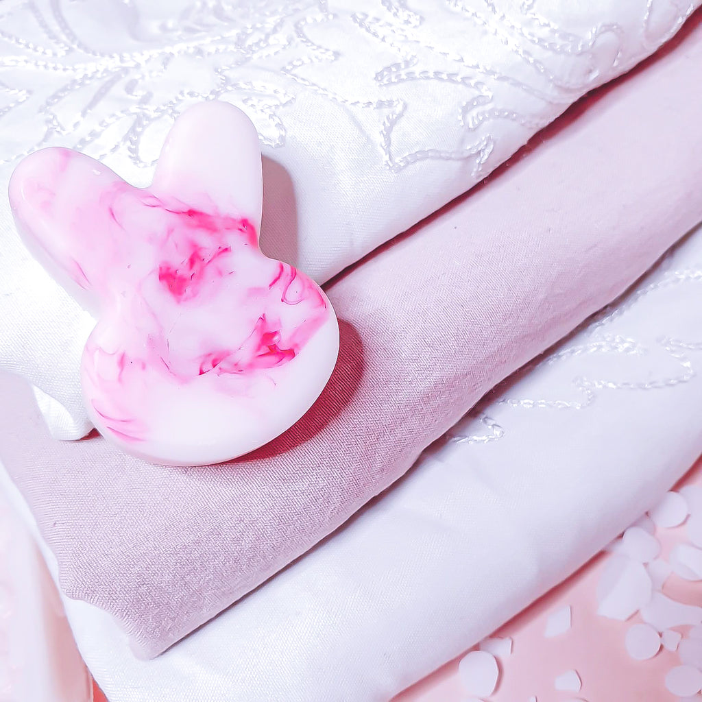 Handmade clean and floral wax melts by Scent Bunny