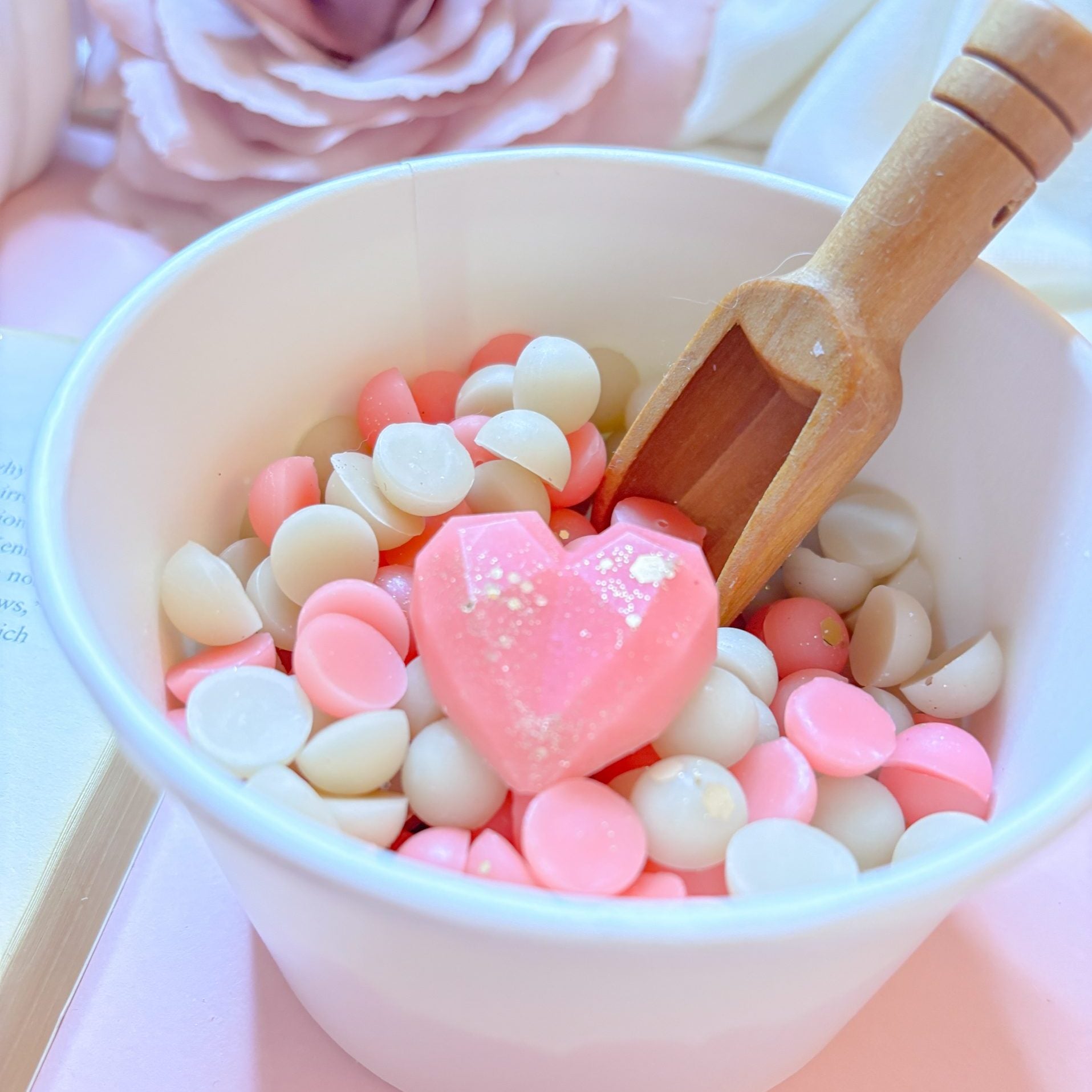 Bloodmoon Bunny cherry & spice wax melts – Handmade scented wax melts Belfast – Cozy luxury home fragrance