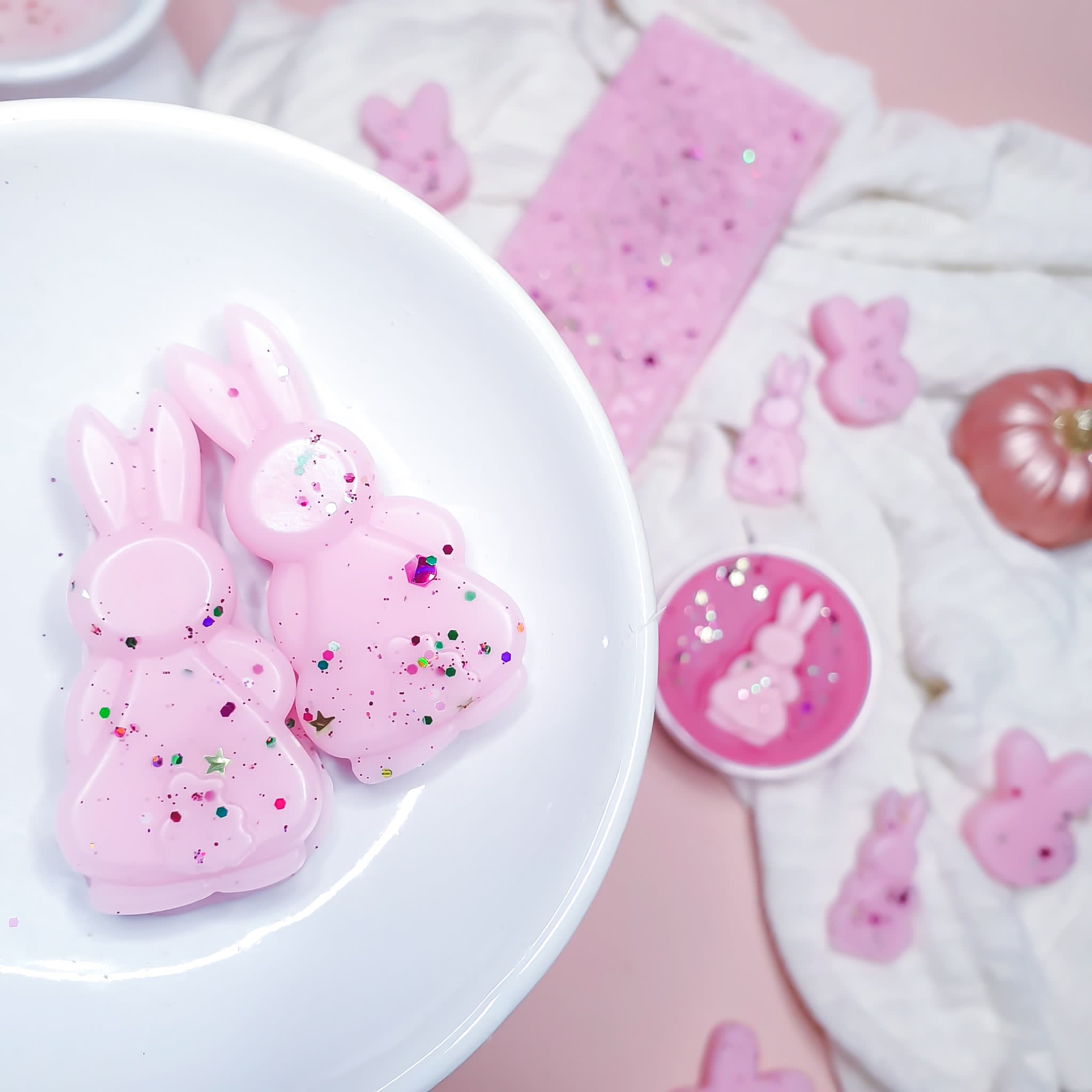 Fruity and elegant home fragrance wax melts UK – Blossom Bunny