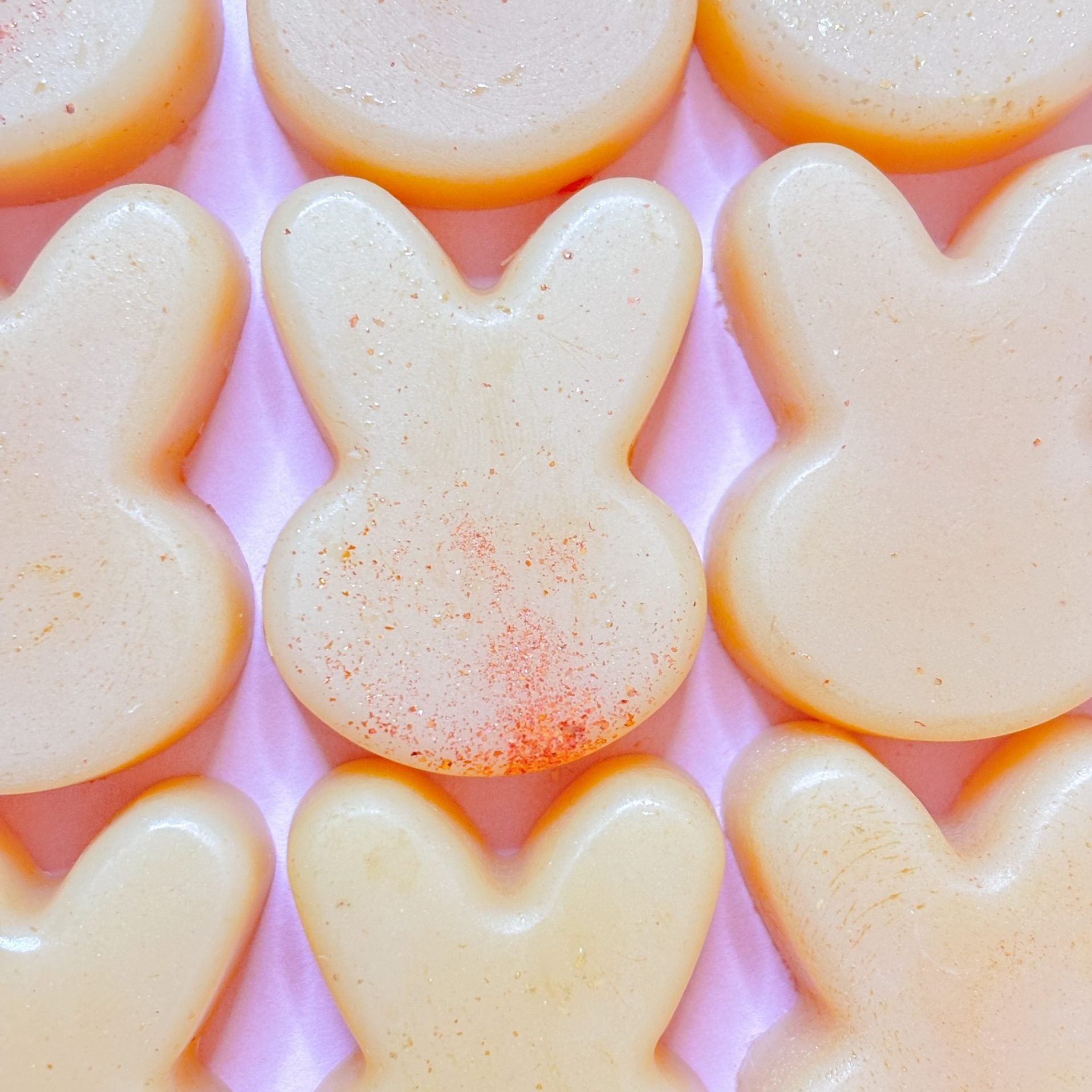 Shortbread Bunny home fragrance – Warm biscuit & vanilla wax melts – Cozy handmade sweet scent
